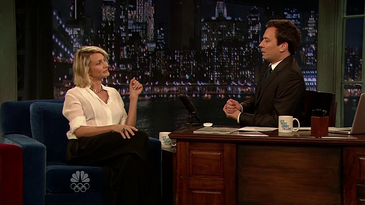 jimmyfallon120508_cap043.jpg