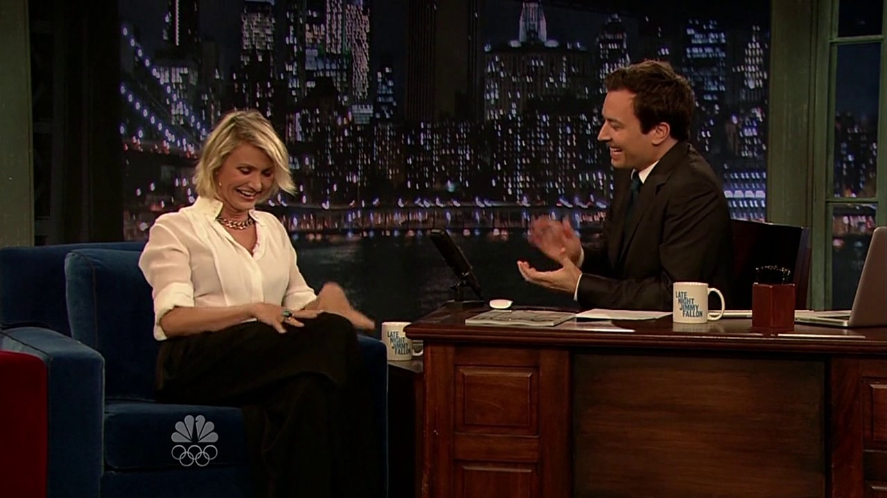 jimmyfallon120508_cap046.jpg