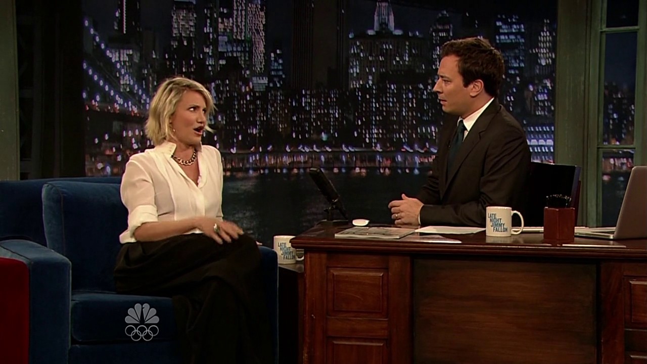 jimmyfallon120508_cap048.jpg