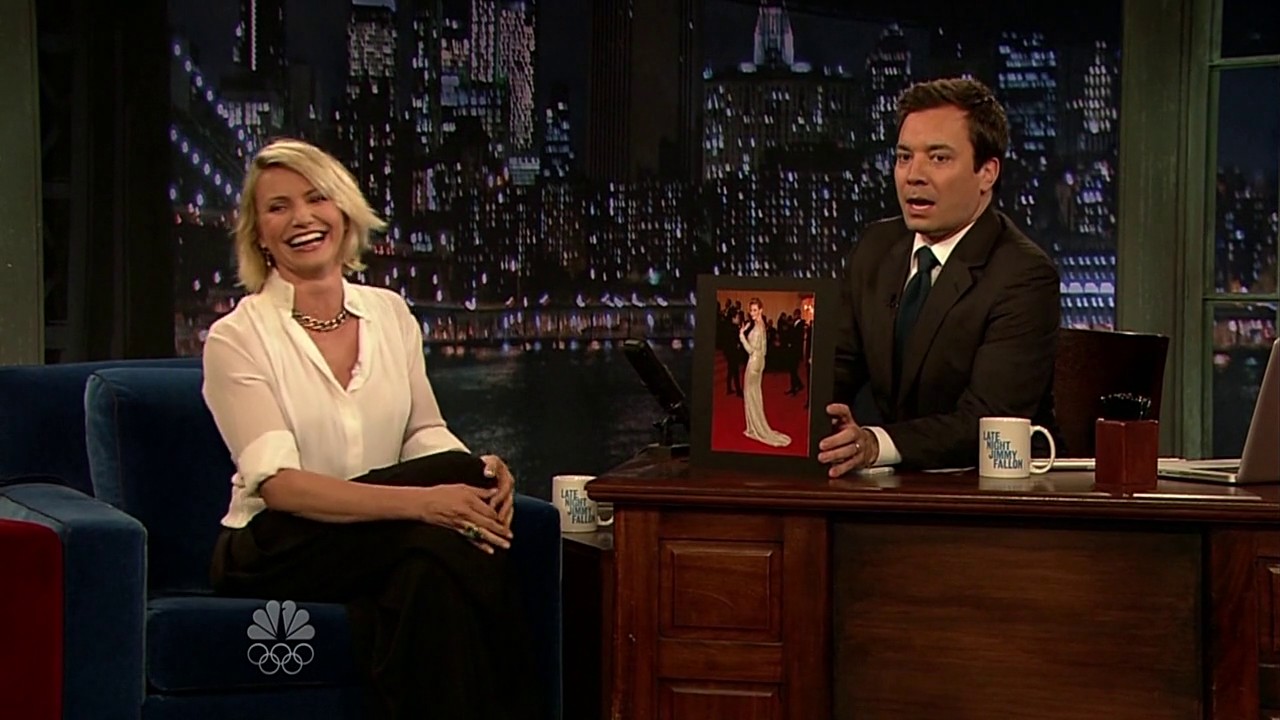 jimmyfallon120508_cap054.jpg