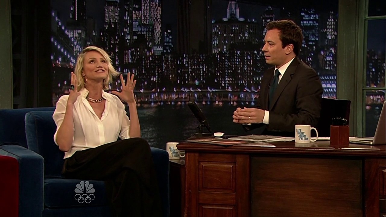 jimmyfallon120508_cap058.jpg