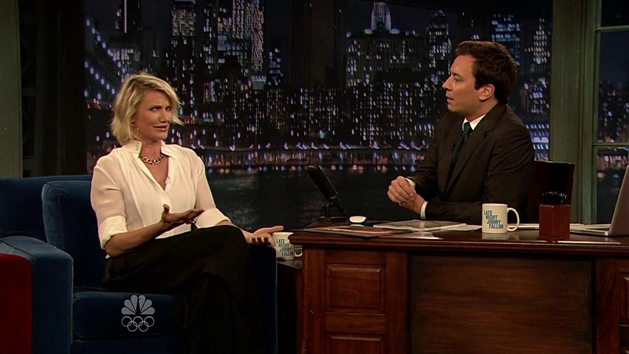 jimmyfallon120508_cap059.jpg