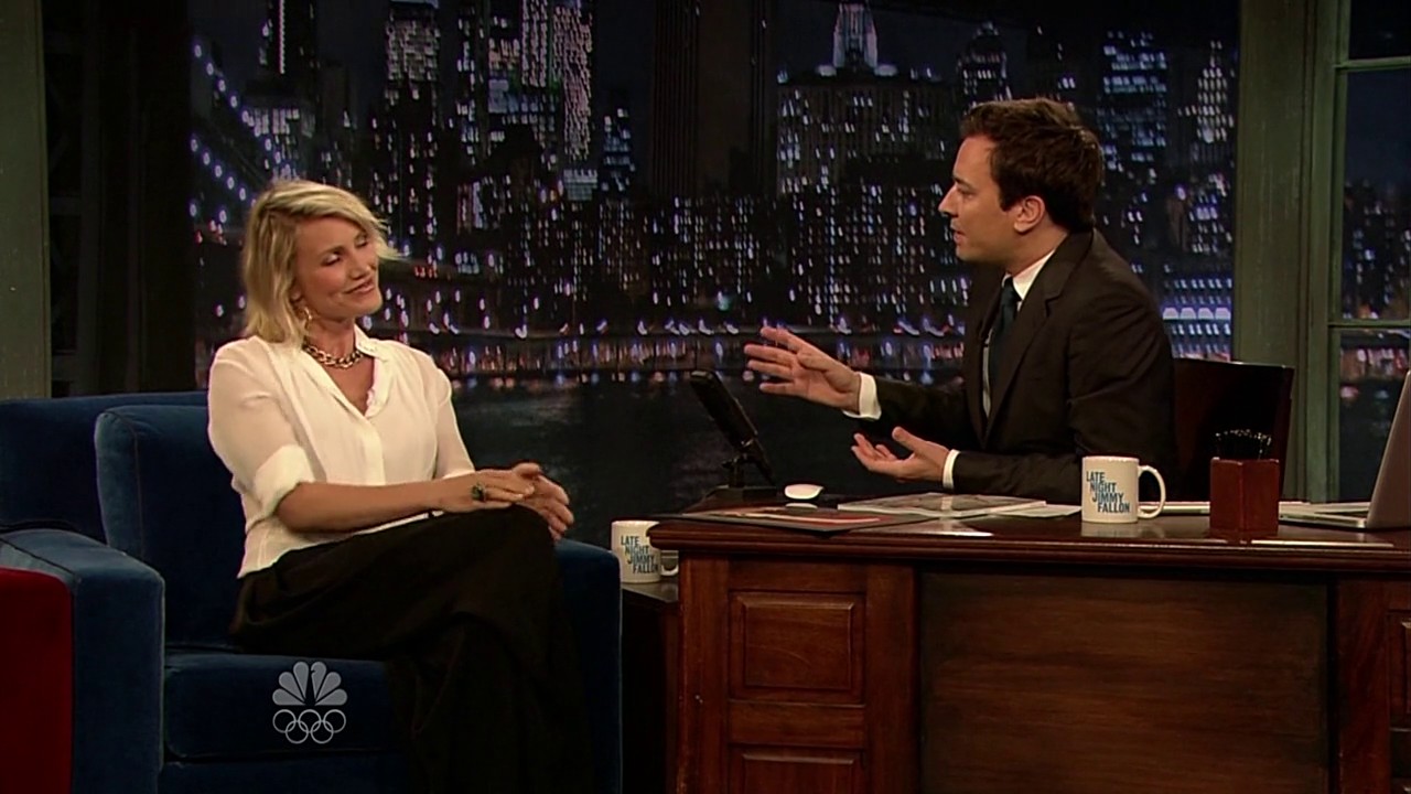 jimmyfallon120508_cap060.jpg