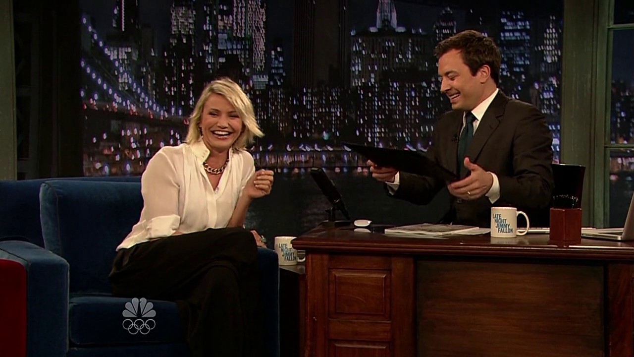 jimmyfallon120508_cap079.jpg