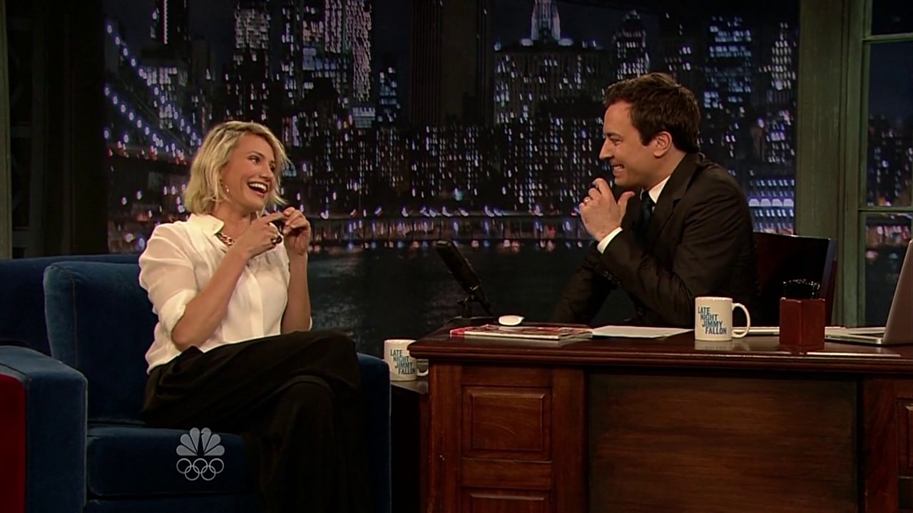 jimmyfallon120508_cap101.jpg