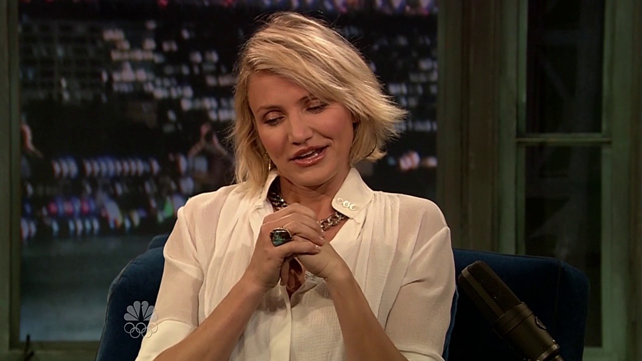 jimmyfallon120508_cap107.jpg