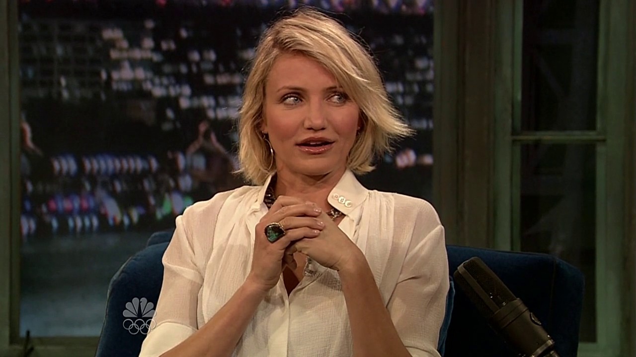 jimmyfallon120508_cap109.jpg