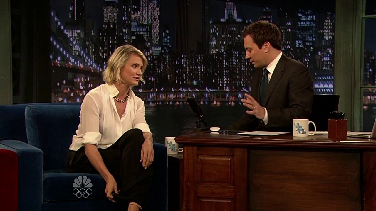 jimmyfallon120508_cap205.jpg