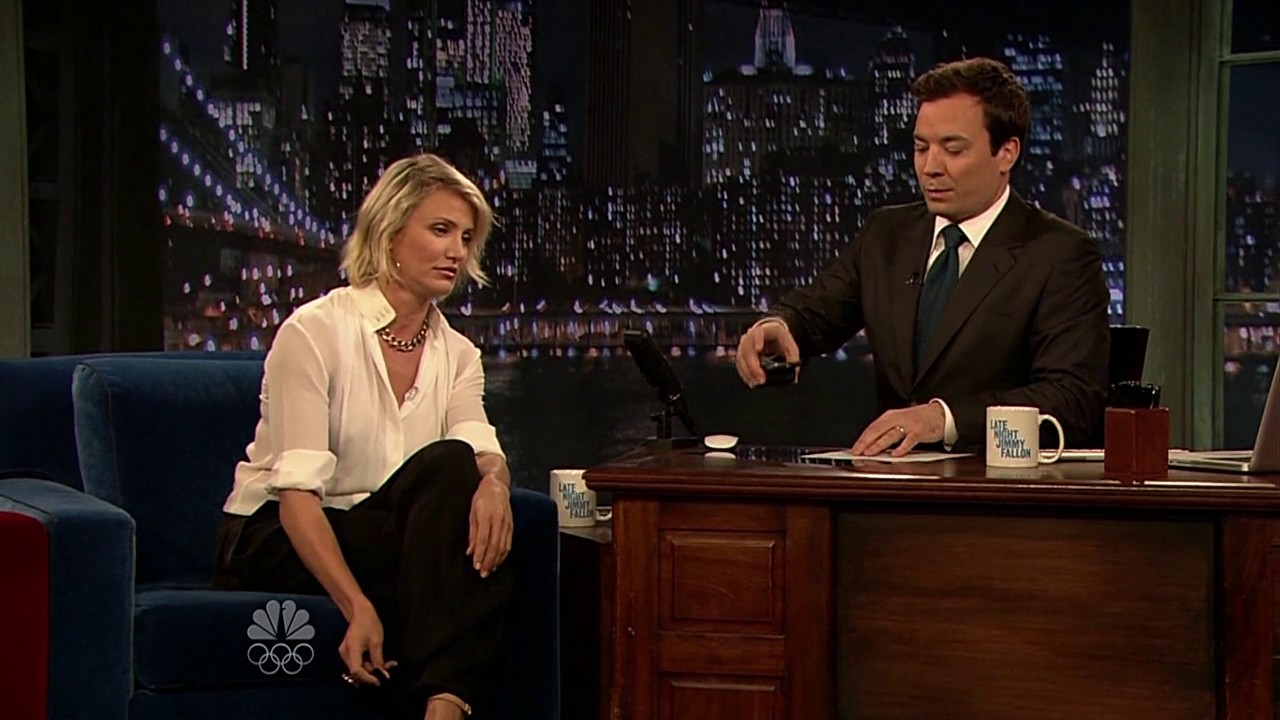 jimmyfallon120508_cap206.jpg