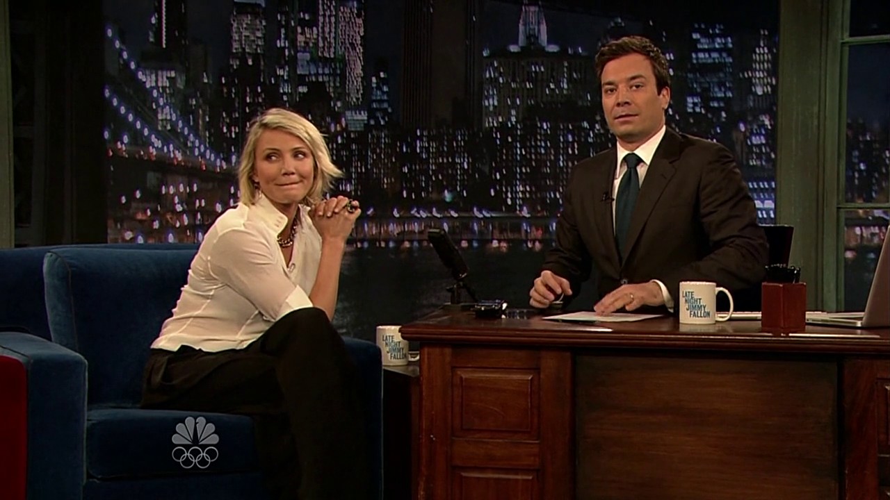 jimmyfallon120508_cap215.jpg