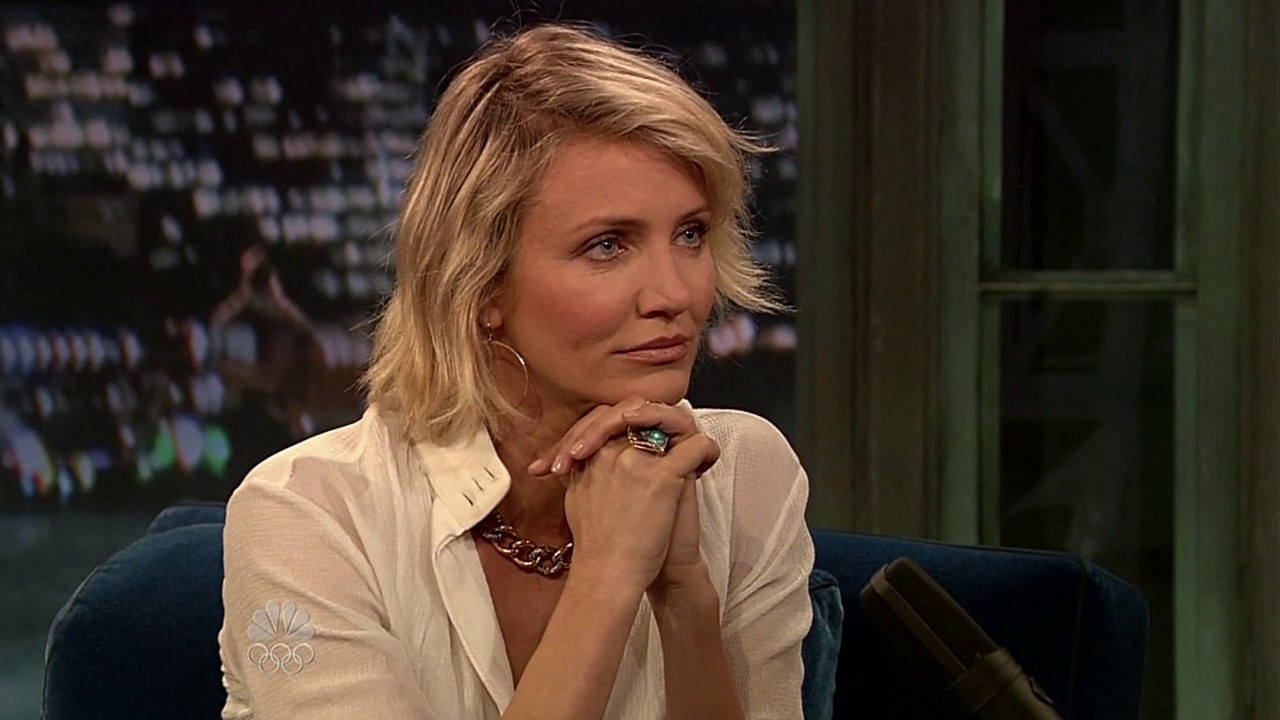 jimmyfallon120508_cap234.jpg