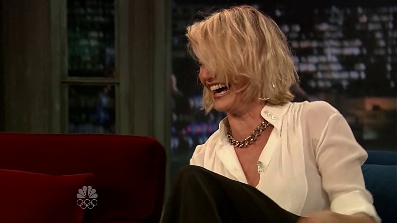 jimmyfallon120508_cap241.jpg