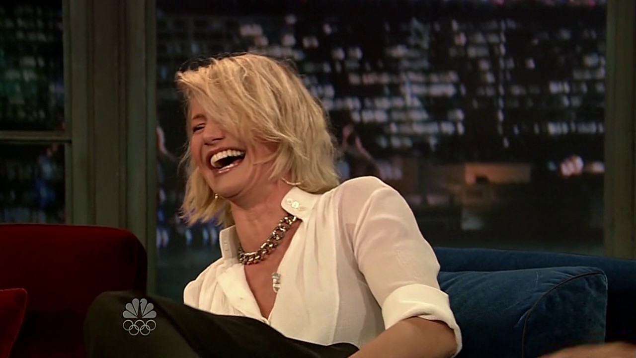 jimmyfallon120508_cap242.jpg