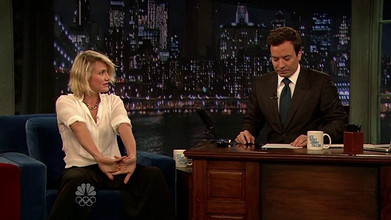 jimmyfallon120508_cap266.jpg