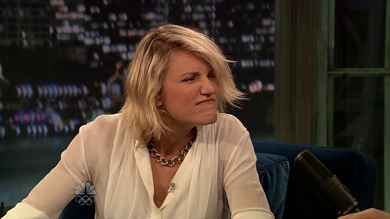 jimmyfallon120508_cap273.jpg