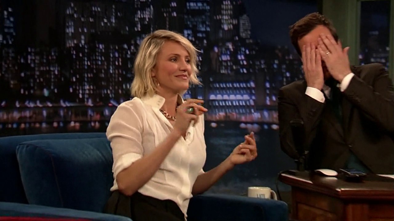 jimmyfallon120508_cap288.jpg