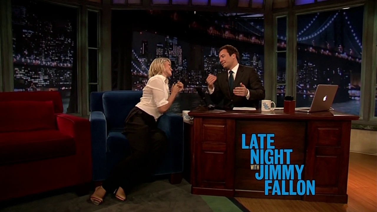 jimmyfallon120508_cap292.jpg