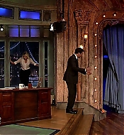 jimmyfallon120508_cap002.jpg