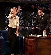 jimmyfallon120508_cap015.jpg