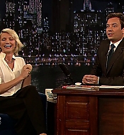 jimmyfallon120508_cap136.jpg