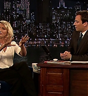 jimmyfallon120508_cap141.jpg