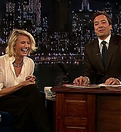 jimmyfallon120508_cap149.jpg