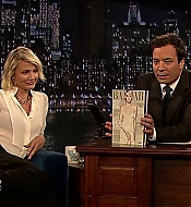 jimmyfallon120508_cap161.jpg