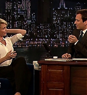 jimmyfallon120508_cap199.jpg