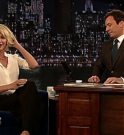 jimmyfallon120508_cap200.jpg