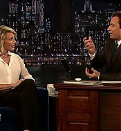 jimmyfallon120508_cap201.jpg