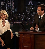 jimmyfallon120508_cap210.jpg