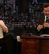 jimmyfallon120508_cap224.jpg