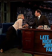 jimmyfallon120508_cap293.jpg