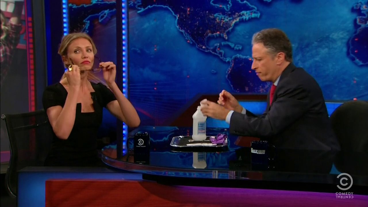 dailyshow2011_027.jpg