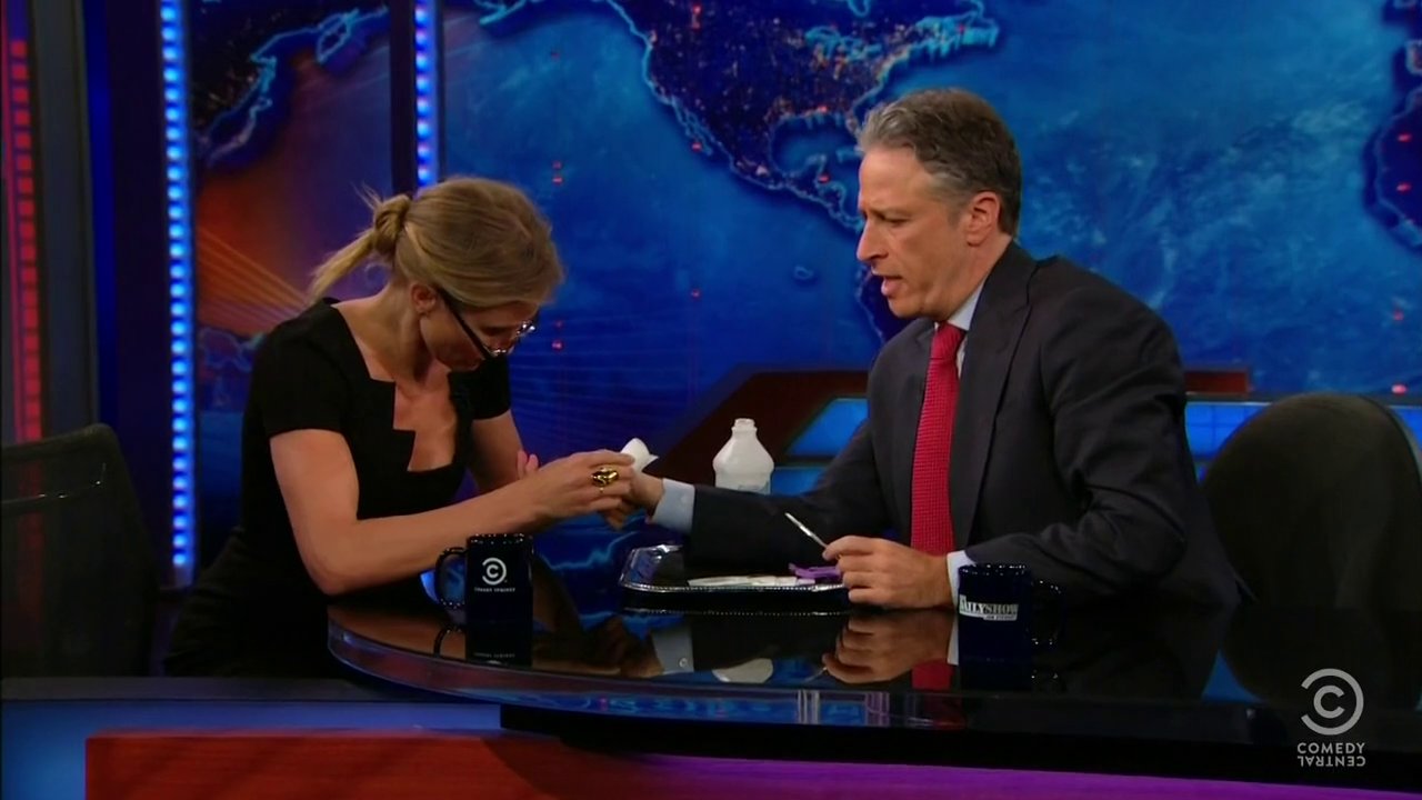 dailyshow2011_031.jpg