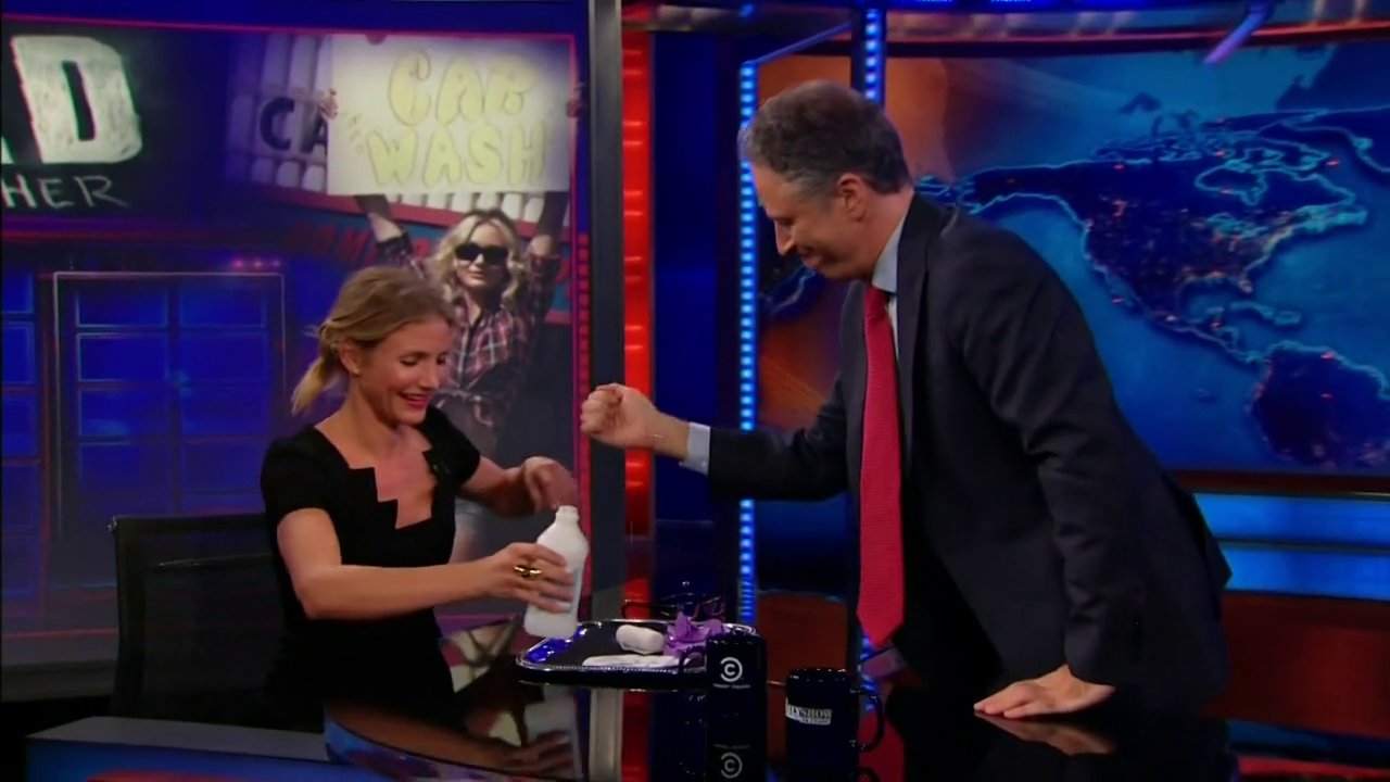 dailyshow2011_122.jpg