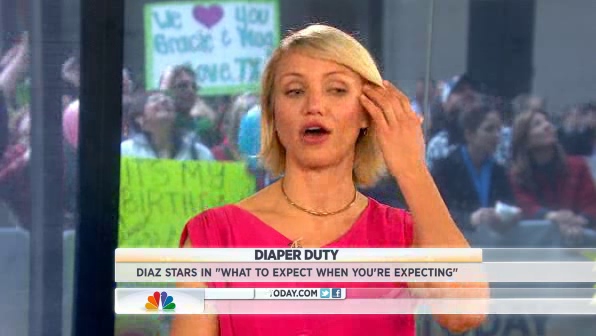 todayshow120507_cap033.jpg