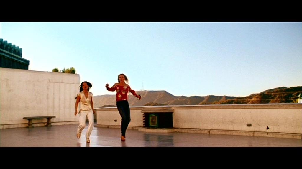 dvdcharliesangels2cap_1285.jpg