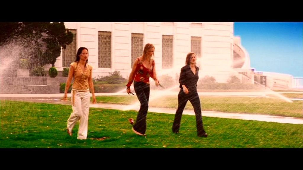 dvdcharliesangels2cap_1340.jpg