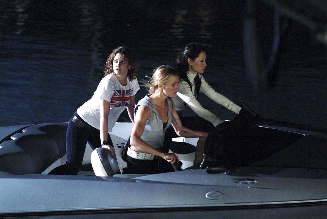 charliesangels2-still-023.jpg