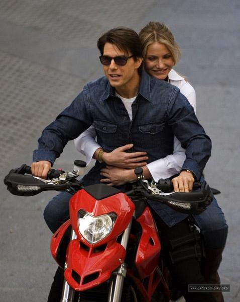 KnightandDay_OnSet091128_001.jpg