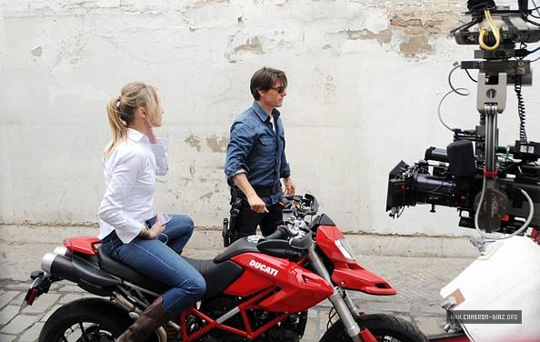 KnightandDay_OnSet091208_009.jpg