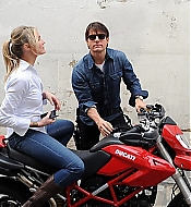 KnightandDay_OnSet091208_016.jpg