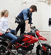 KnightandDay_OnSet091208_1007.jpg