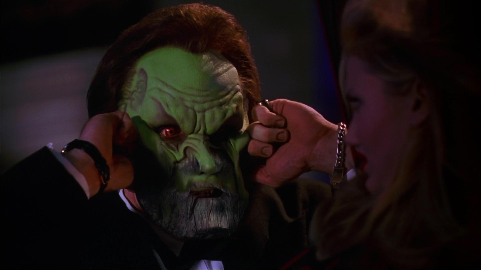 1994-TheMask-603.jpg