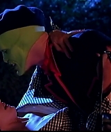 TheMaskFeaturetteReturnToEdgeCity-054.jpg