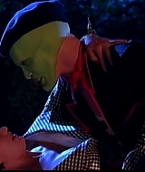 TheMaskFeaturetteReturnToEdgeCity-057.jpg