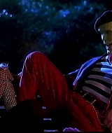 TheMaskFeaturetteReturnToEdgeCity-073.jpg