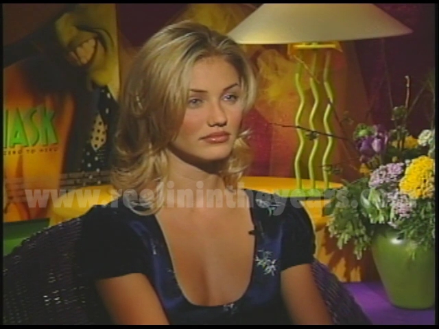 TheMaskFeaturetteInterview02-070.jpg