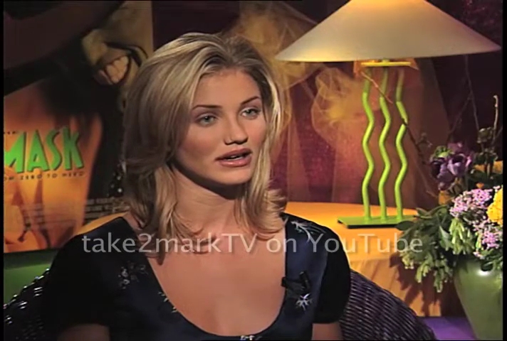 TheMaskFeaturetteInterview03-204.jpg